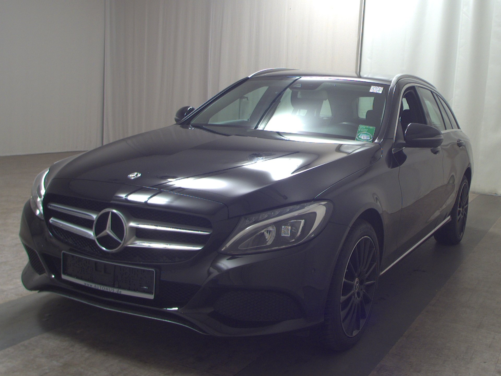 Mercedes-Benz C 250 T d Avantgarde Navi LED Shz RFK 2