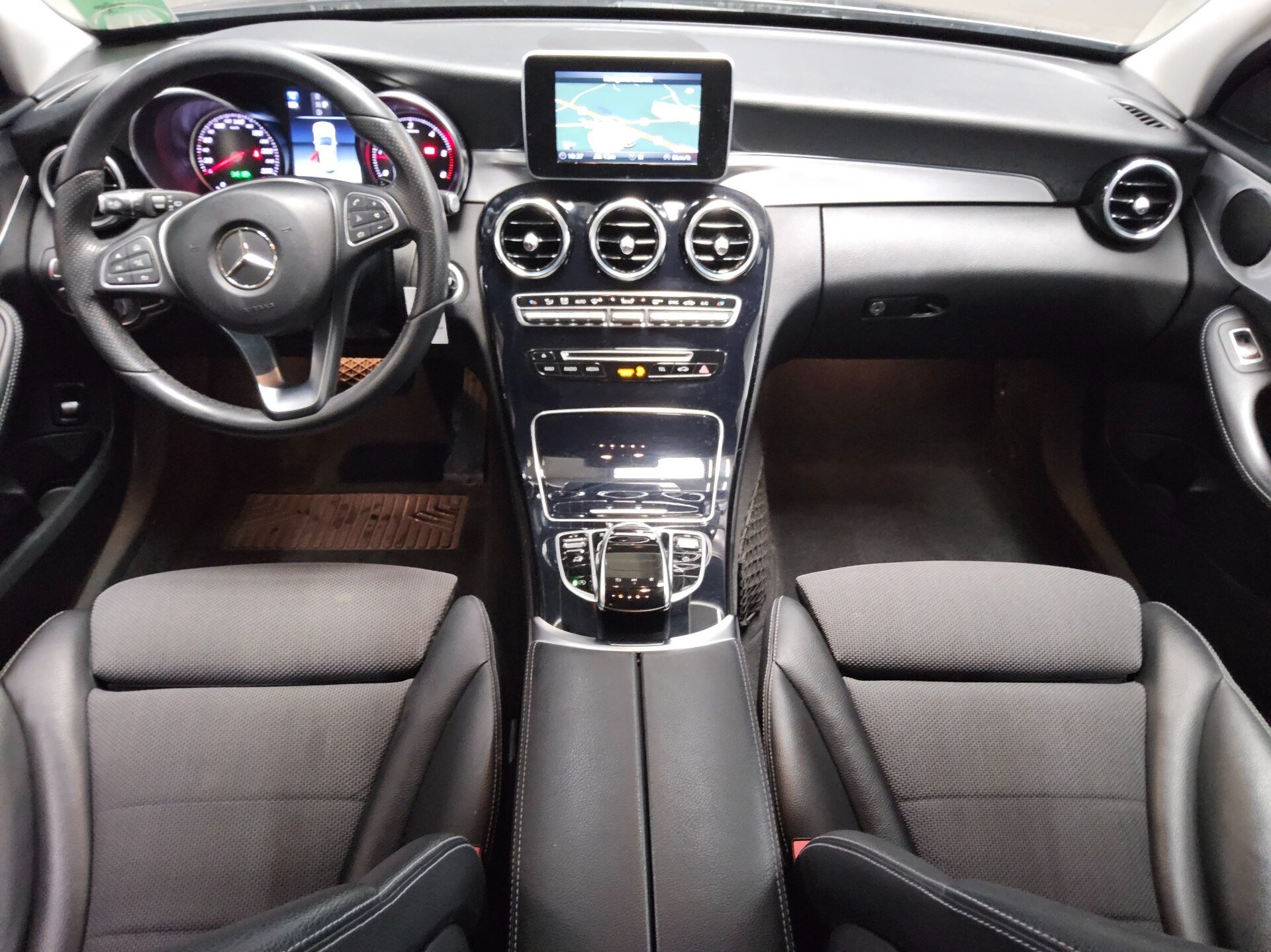 Mercedes-Benz C 250 T d Avantgarde Navi LED Shz RFK 5