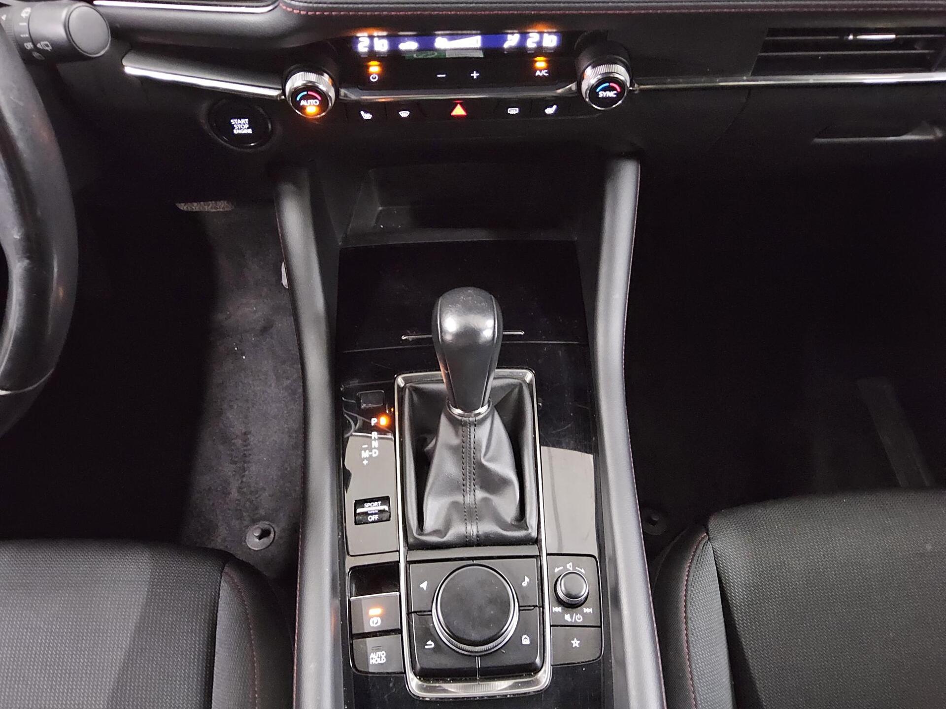 Mazda 3 2.0 SKYACTIV-G Homura Navi LED RfK HuD PDC Shz 6