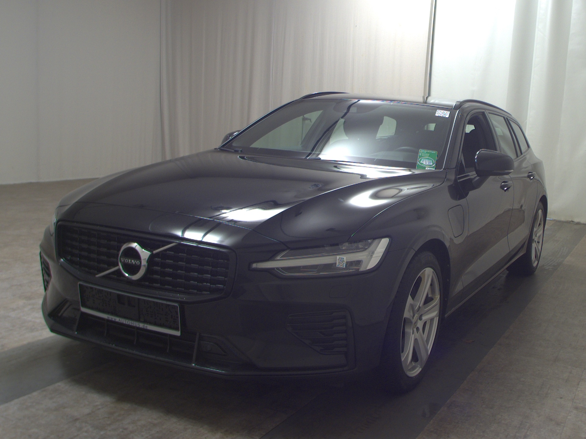 Volvo V60 T6 AWD R-Design T-Leder Navi LED AHK RfK ACC 2