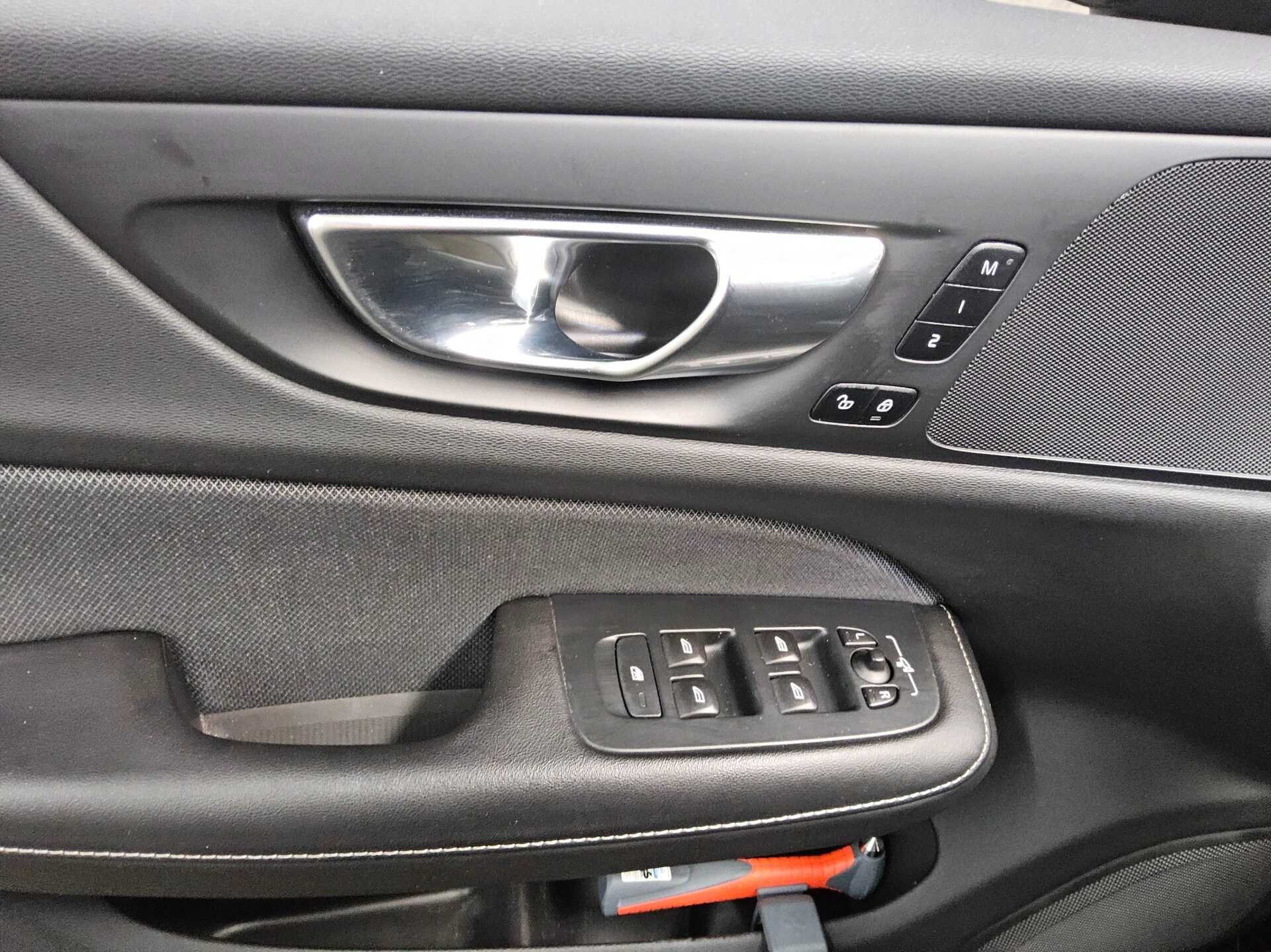 Volvo V60 T6 AWD R-Design T-Leder Navi LED AHK RfK ACC 10