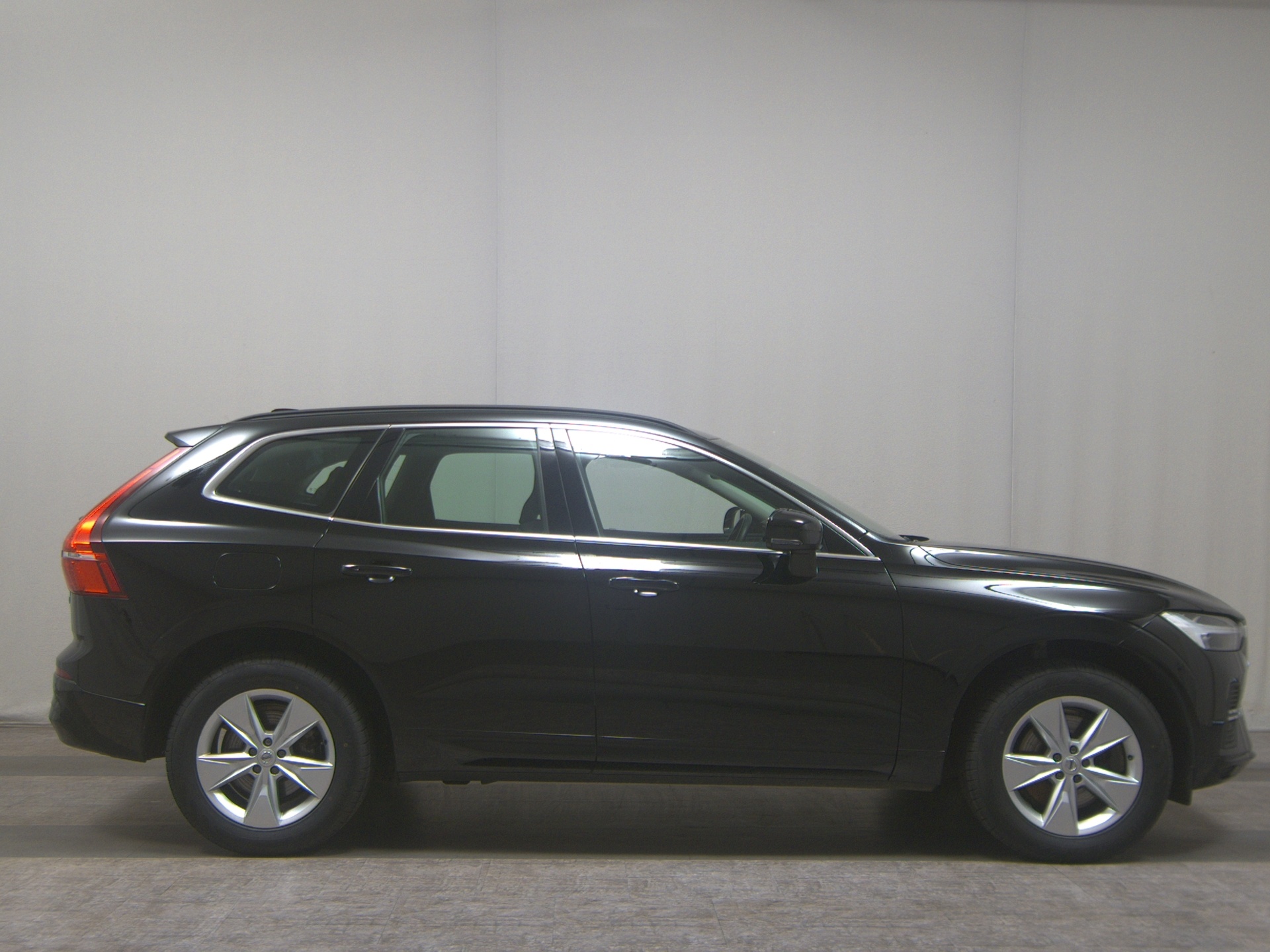 Volvo XC60 B4 D AWD Core Navi LED RfK PDC Shz