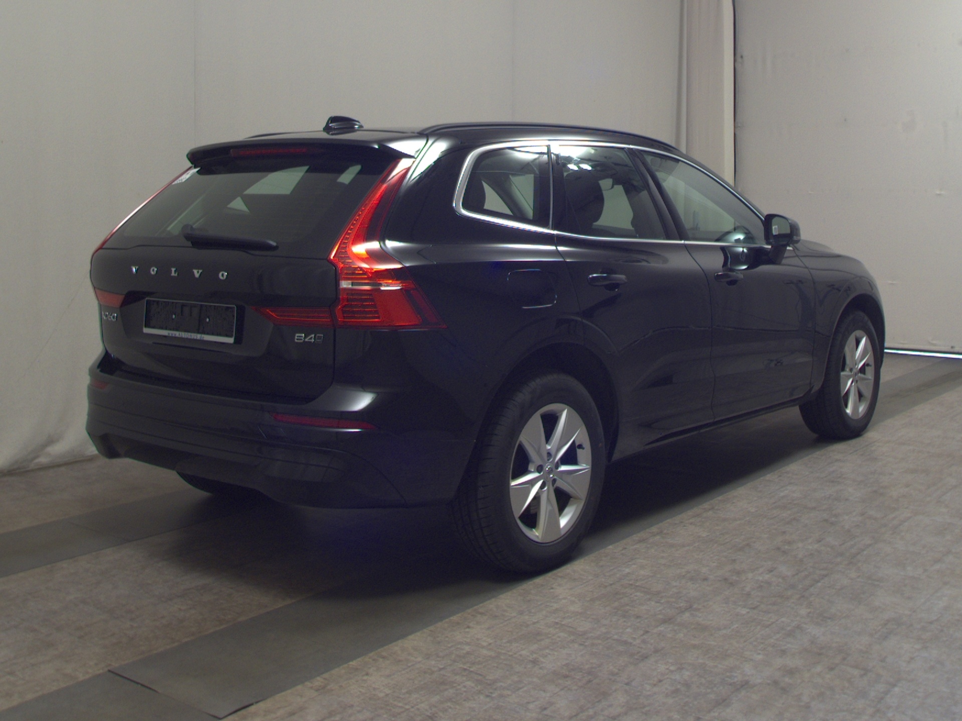 Volvo XC60 B4 D AWD Core Navi LED RfK PDC Shz 4