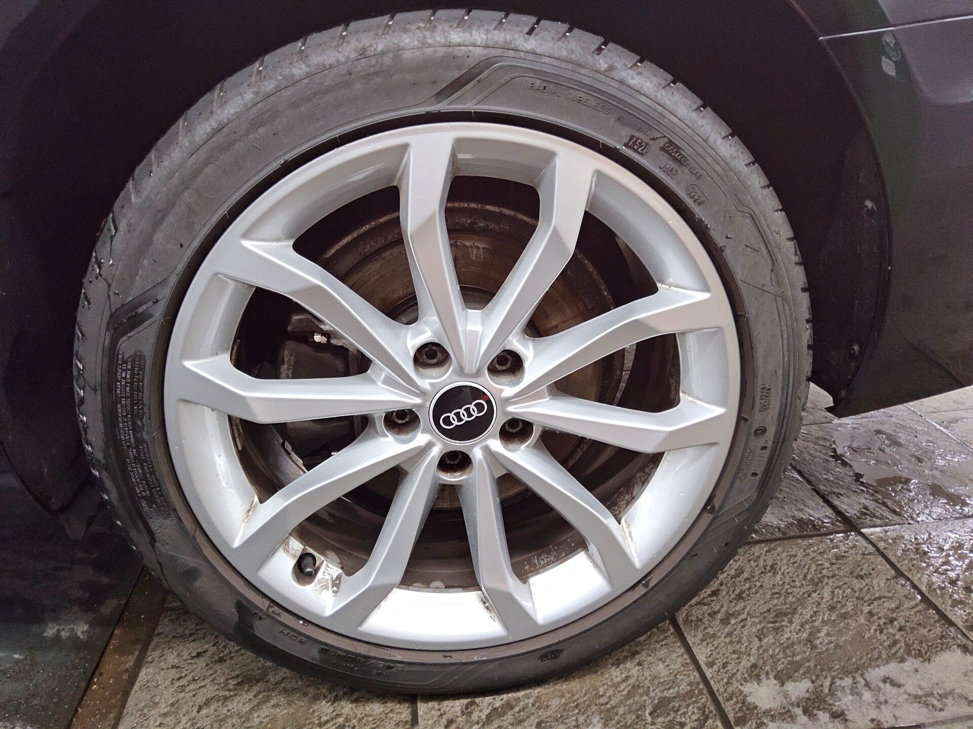 Audi A4 35 TDI advanced Navi+ LED PDC SHZ 10