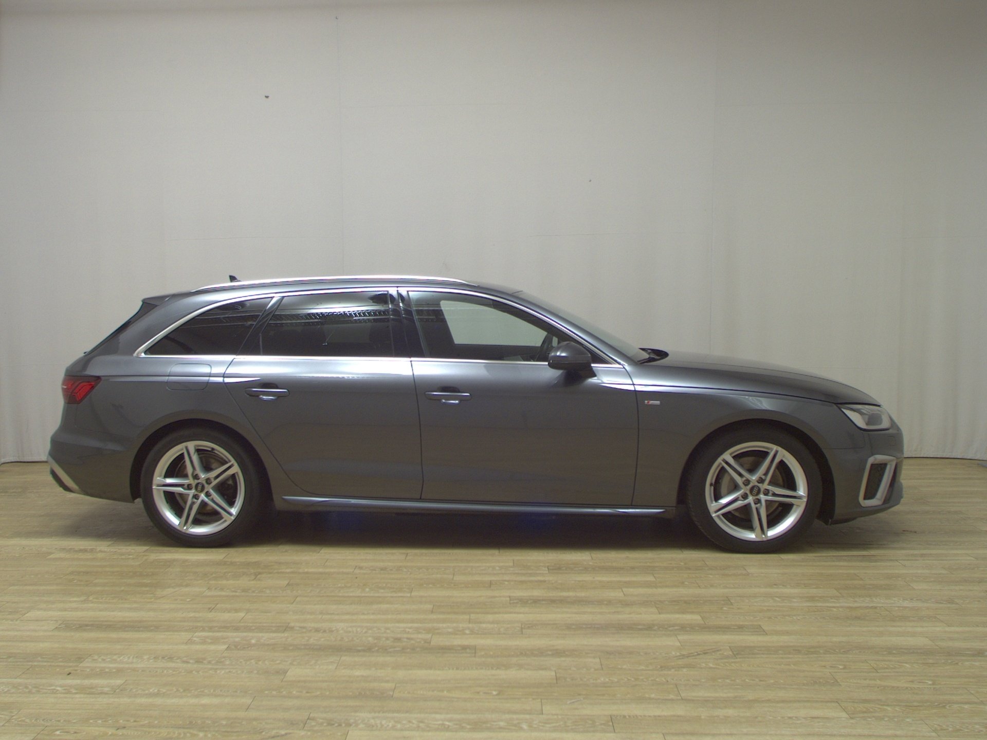 Audi A4 Avant 40 TDI S-Line T-Leder Navi vc LED