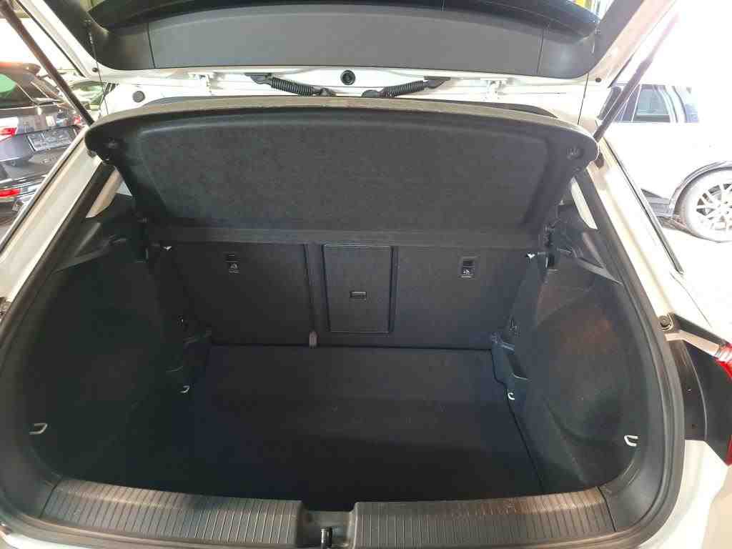 Volkswagen T-Roc 1.0 TSI Life PDC SHZ 11