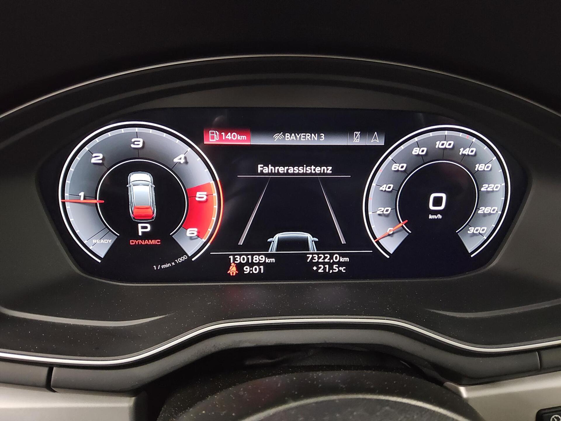 Audi A4 Avant 30 TDI Leder Navi LED vc HuD Ambiente 8