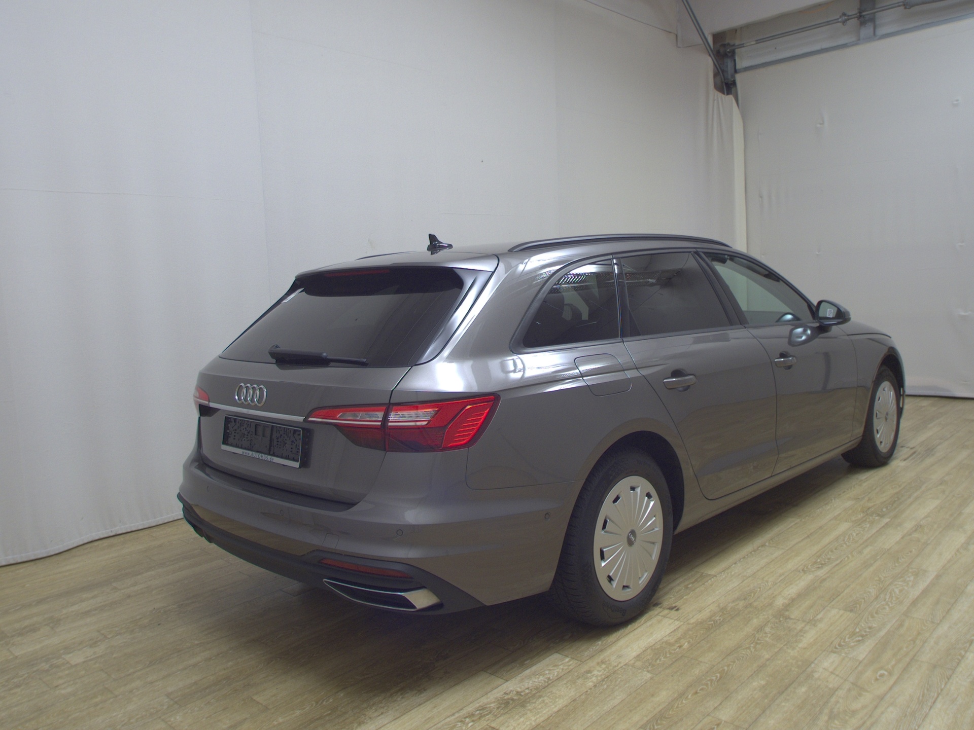 Audi A4 Avant 30 TDI Leder Navi LED vc HuD Ambiente 4