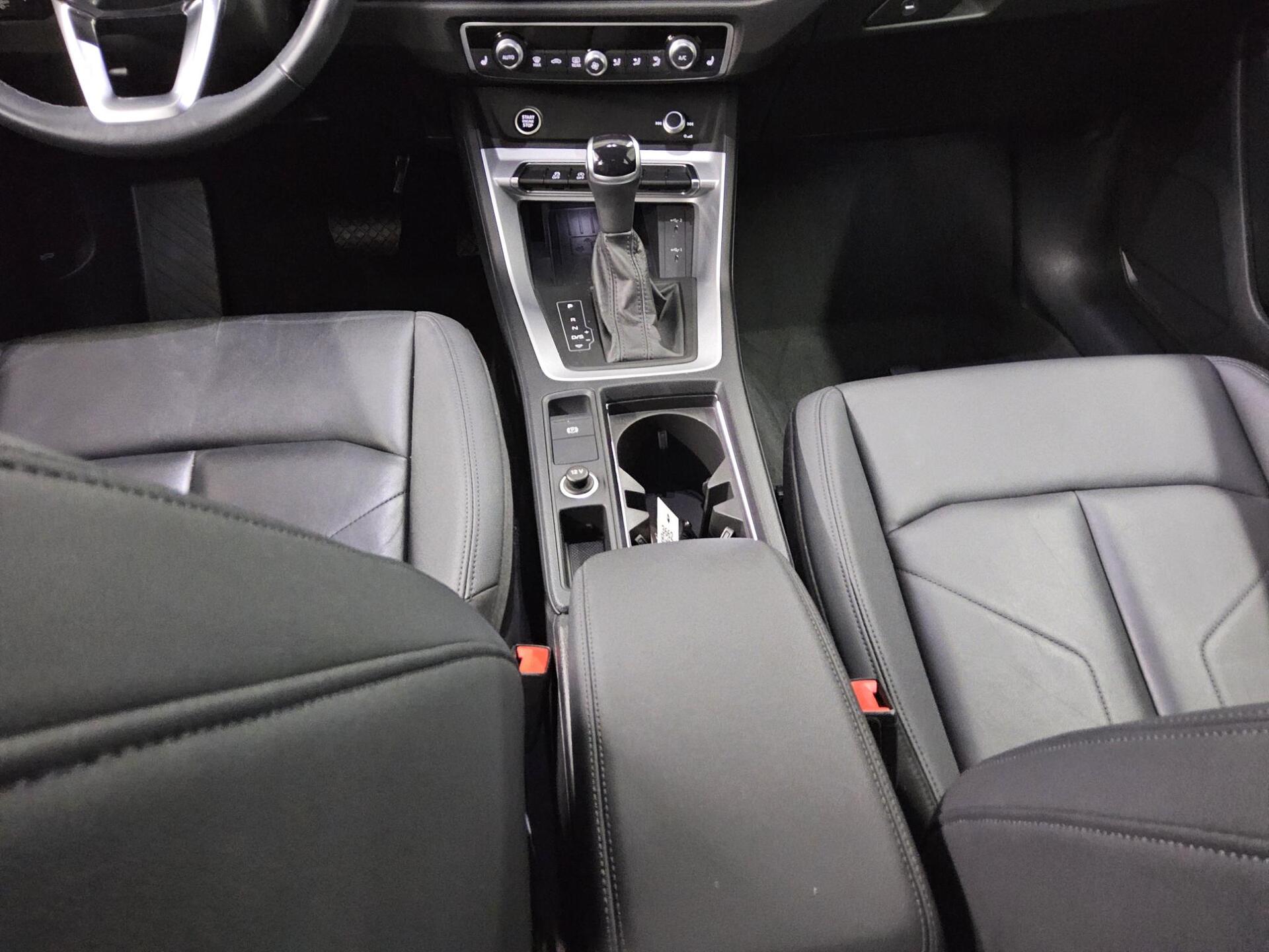 Audi Q3 35 TDI advanced Leder Navi LED vc ACC Sound 6