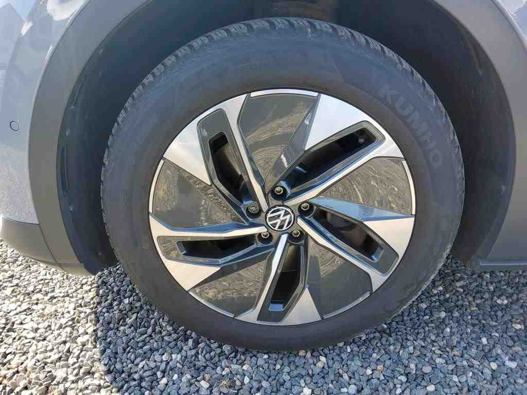 Volkswagen ID.4 Pro Performance NAVI KLIMAAUT SHZ LED ACC 12