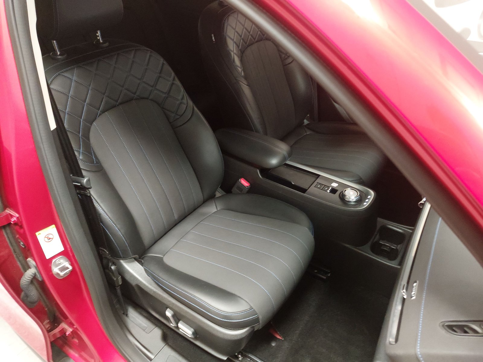 GWM ORA 03 NAVI KLIMAAUT LED ACC BT 10