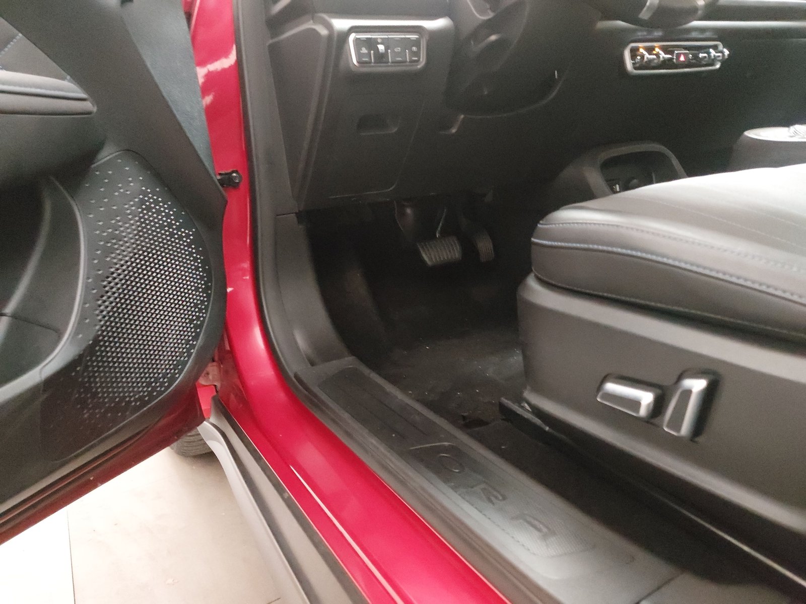 GWM ORA 03 NAVI KLIMAAUT LED ACC BT 7