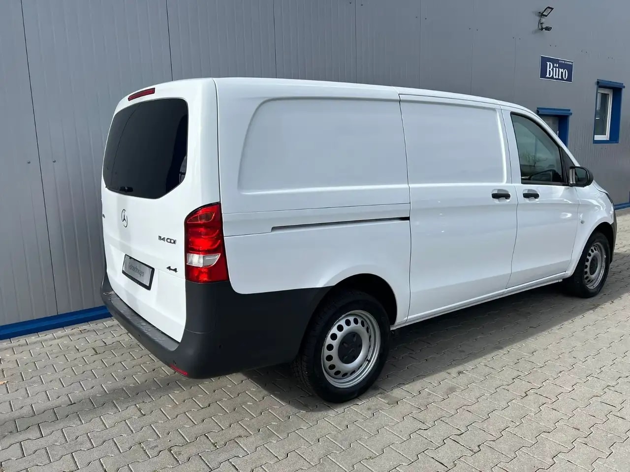 Mercedes-Benz Vito 114 LANG 9G 4x4 KLIMA NAVI TEMPOMAT KAMERA 6