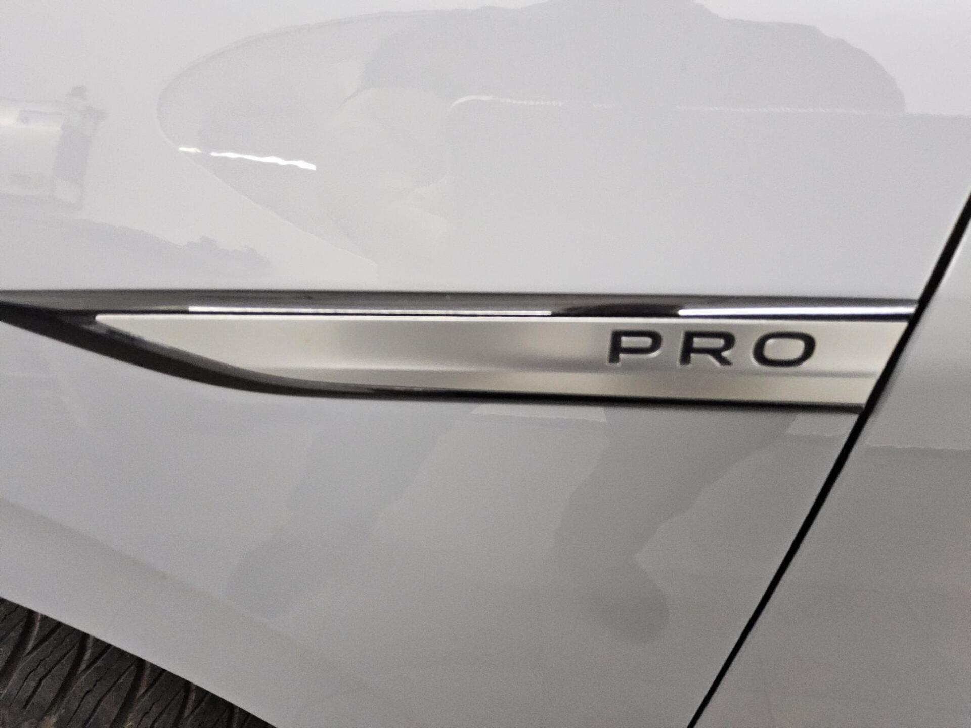 Volkswagen ID.3 Pro Performance Navi LED PDC 11