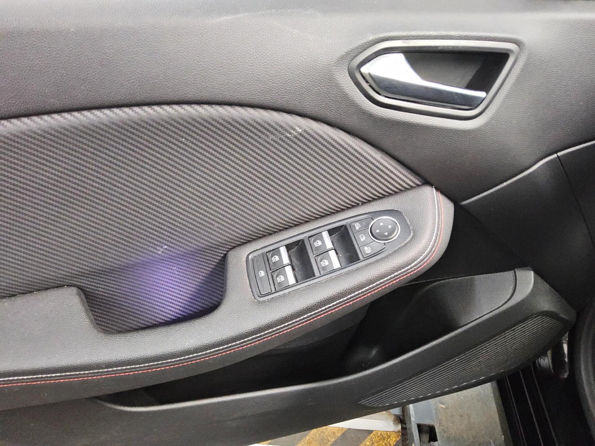 Renault Clio 1.0 10