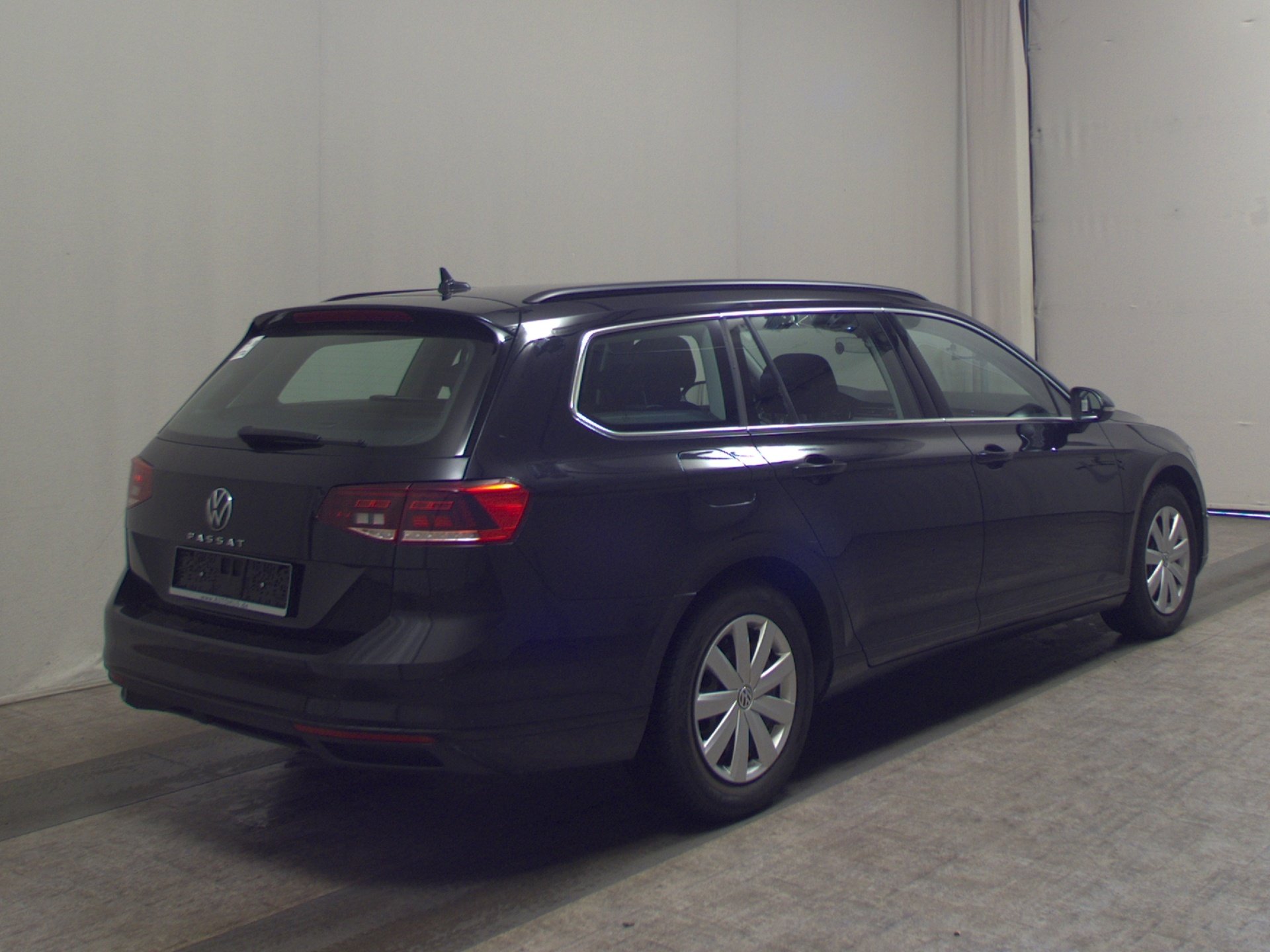 Volkswagen Passat Var. 2.0 TDI Business 4