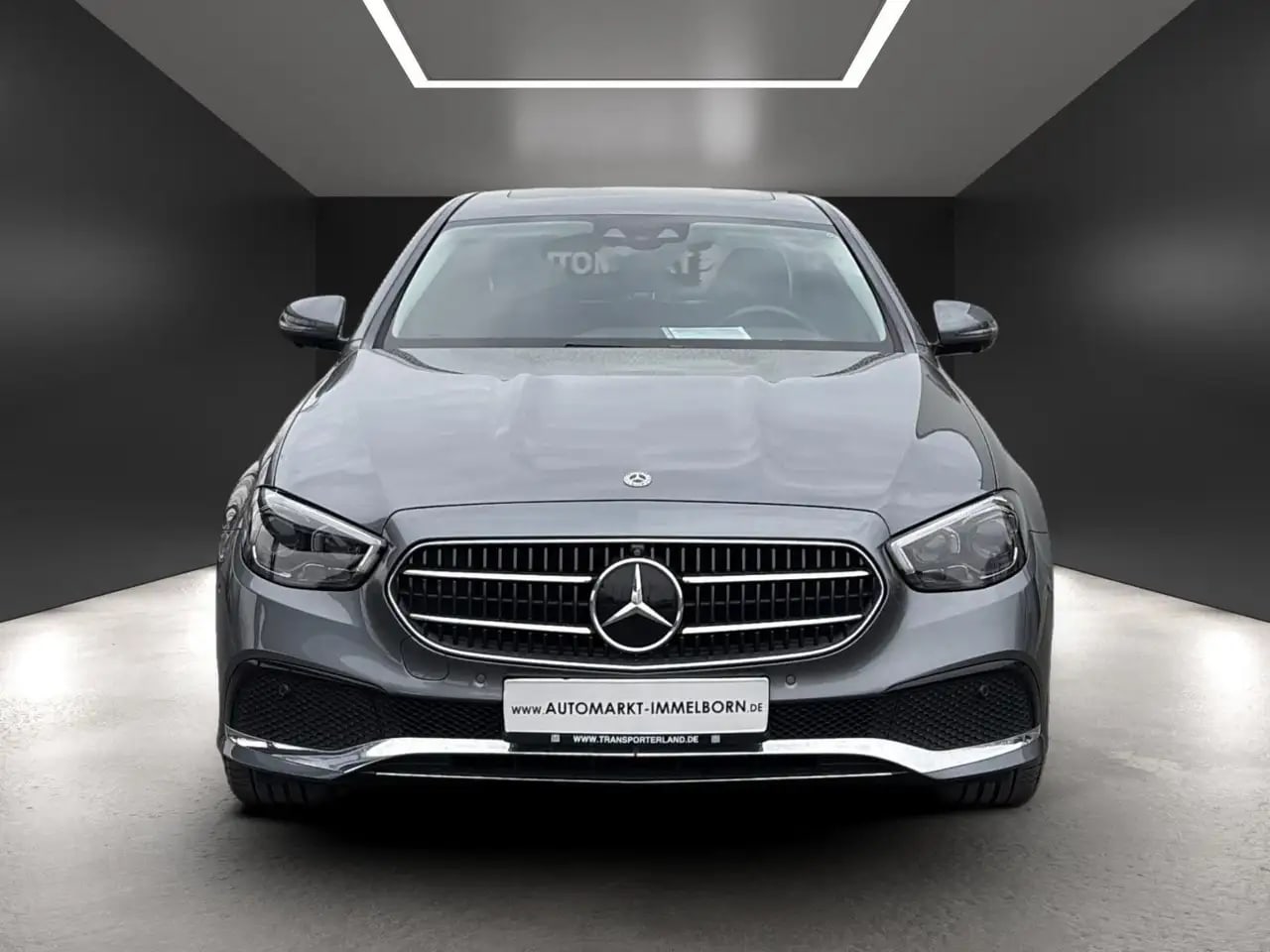 Mercedes-Benz E 300 de Pano*360*Mubeam*Distro*AHK*Navi*DAB*18 8