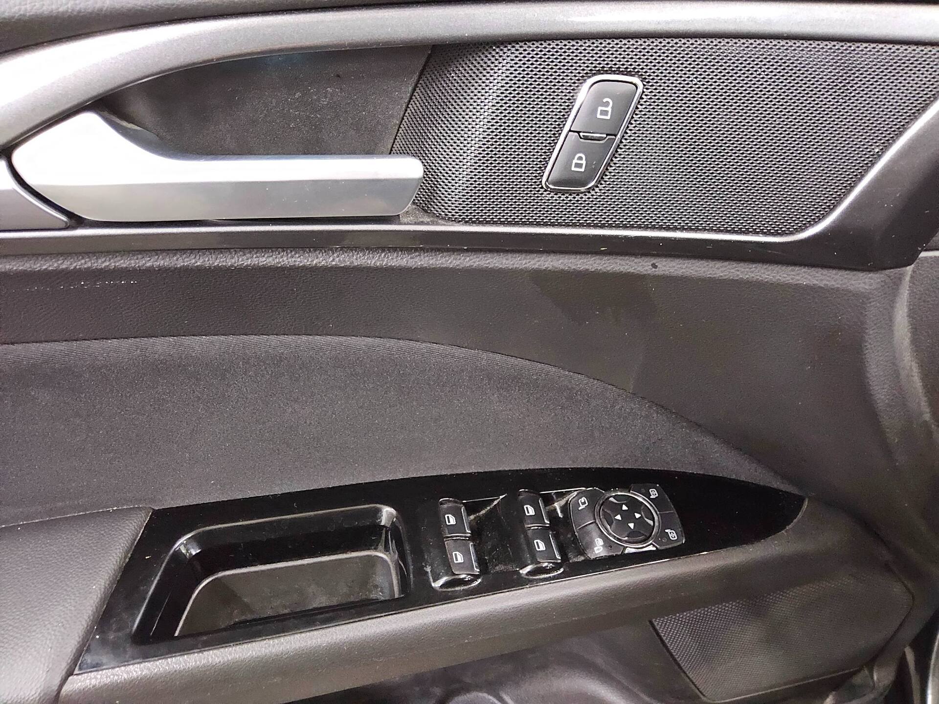 Ford Mondeo Turnier 2.0 EB Titanium 9