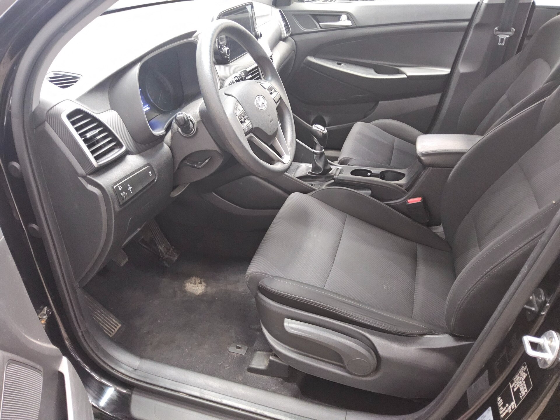 Hyundai Tucson 1.6 CRDI Trend Navi Rückfahrkamera BT 8