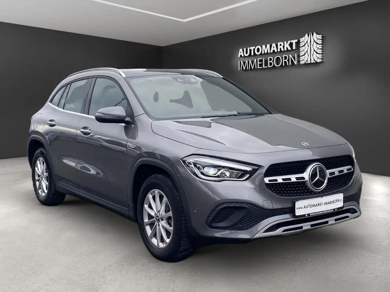 Mercedes-Benz GLA 250 e Kamera*Pano*LED*Distro*Leder*DAB*1Hand
