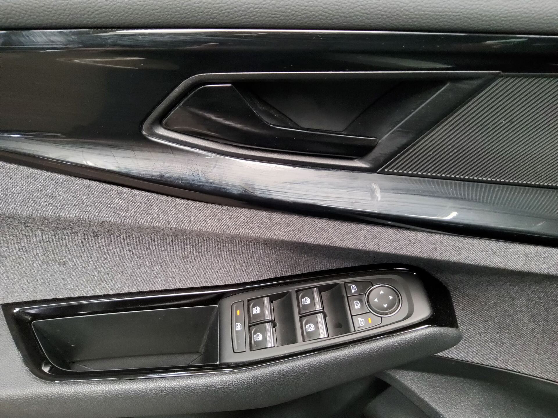 Renault Austral 1.3 TCe LED Arkamys Sound RFK 10
