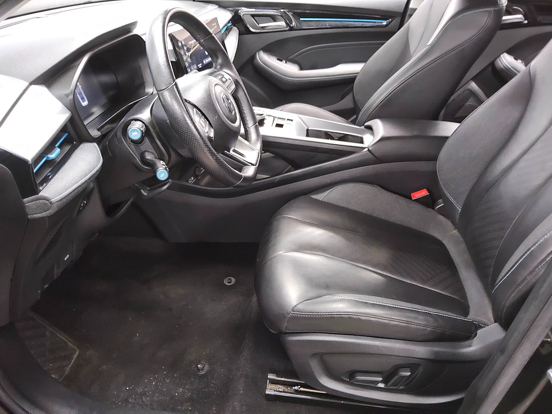 MG MG5 Comfort Navi LED T-Leder Shz PDC RfK 9