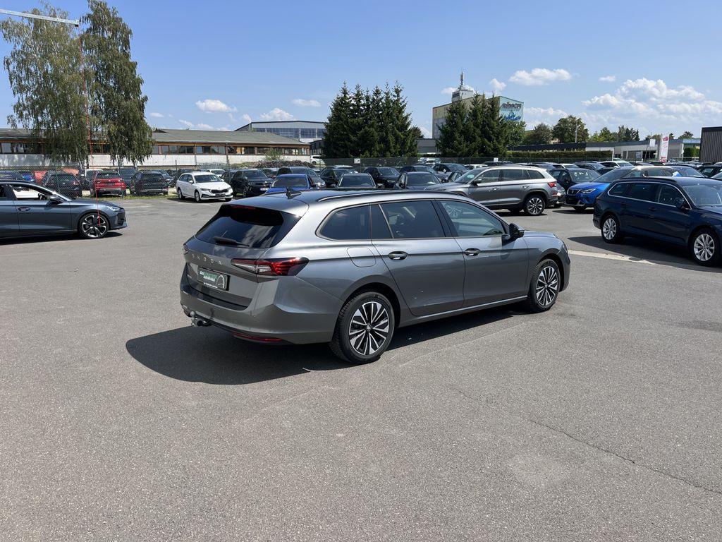 Skoda Superb Combi 2.0 TDI DSG Selection 8