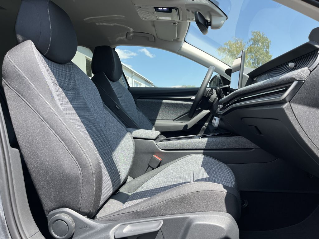 Skoda Superb Combi 2.0 TDI DSG Selection 15