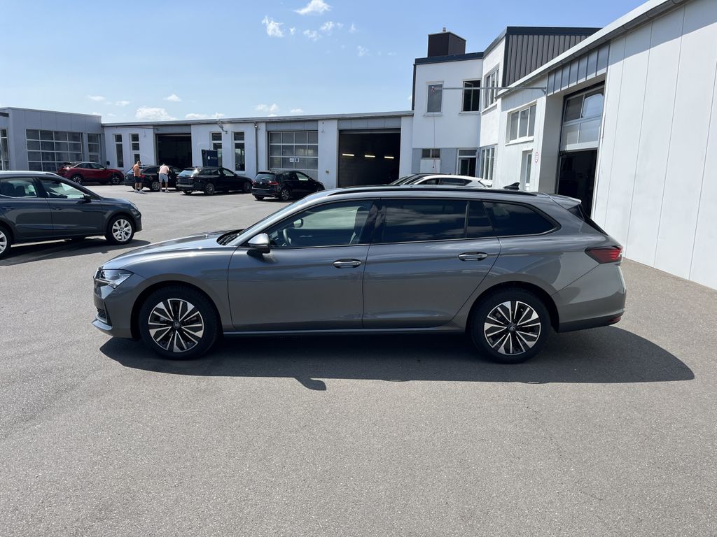 Skoda Superb Combi 2.0 TDI DSG Selection 3