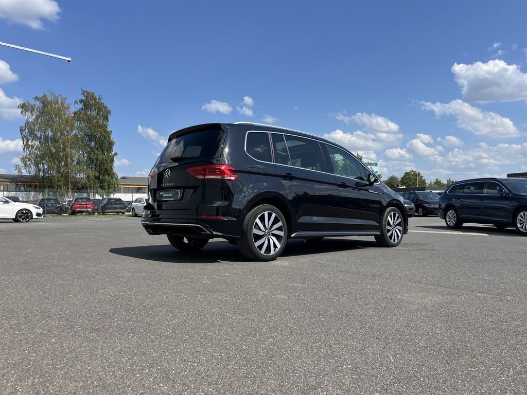 Volkswagen Touran 2.0 TDI DSG R-Line 7
