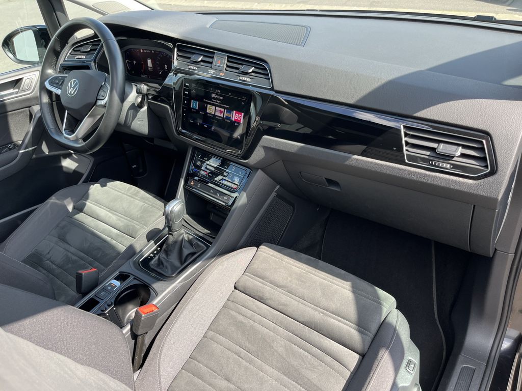 Volkswagen Touran 2.0 TDI DSG R-Line 14