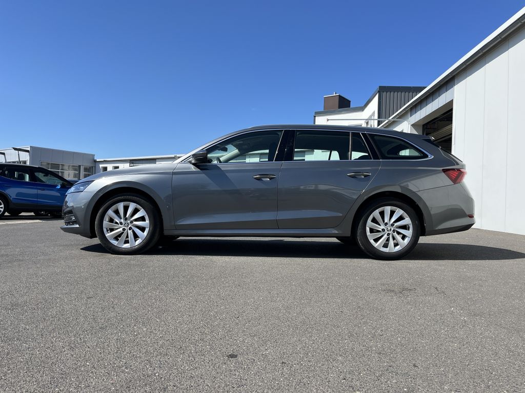Skoda Octavia Combi 2.0 TDI DSG Style 2