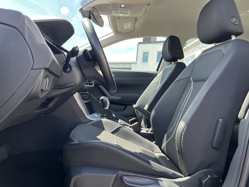 Volkswagen Taigo 1.5 TSI DSG Style 13