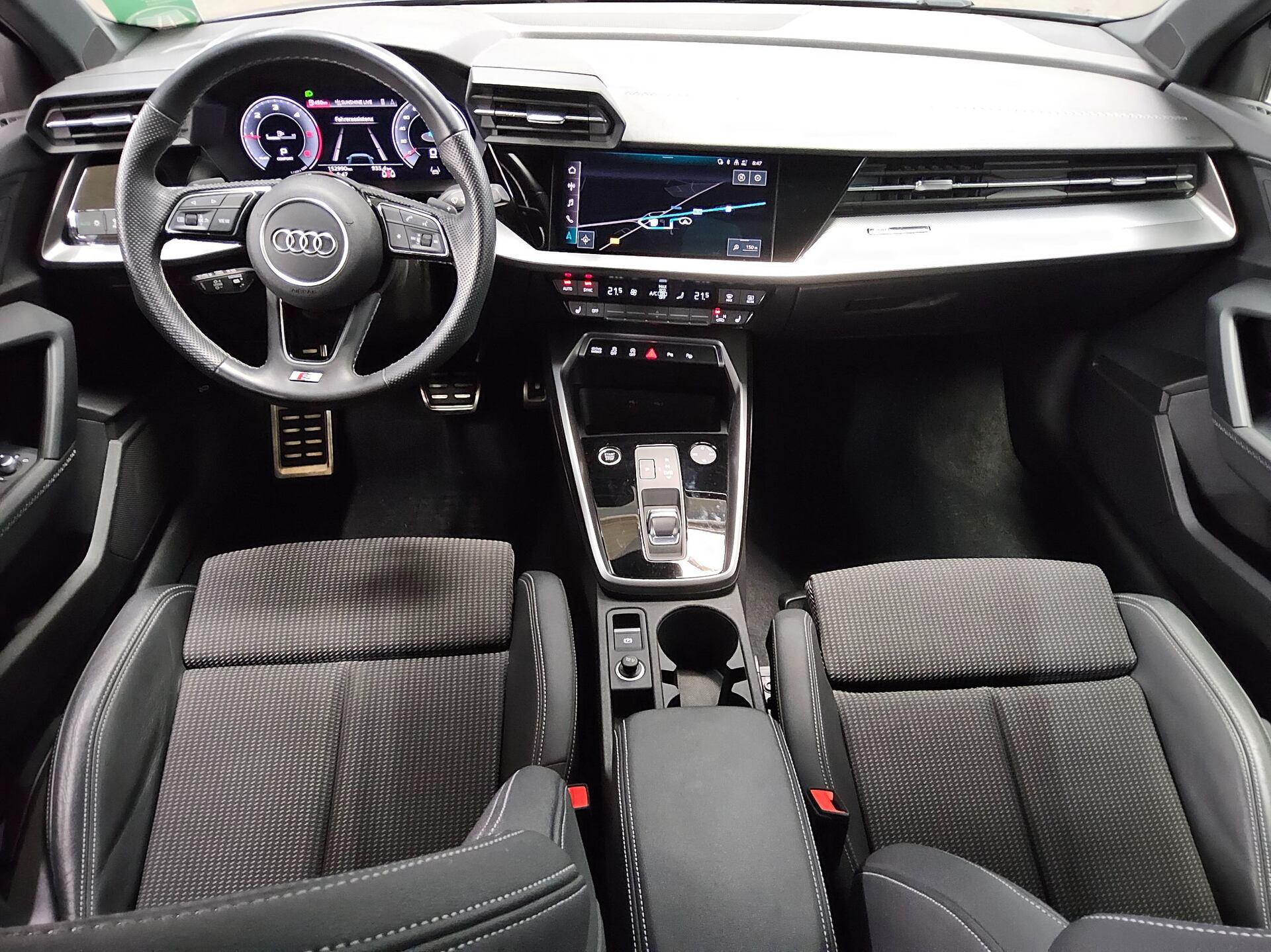 Audi A3 Sportback 35 TDI S-Line T-Leder Navi Matrix 5