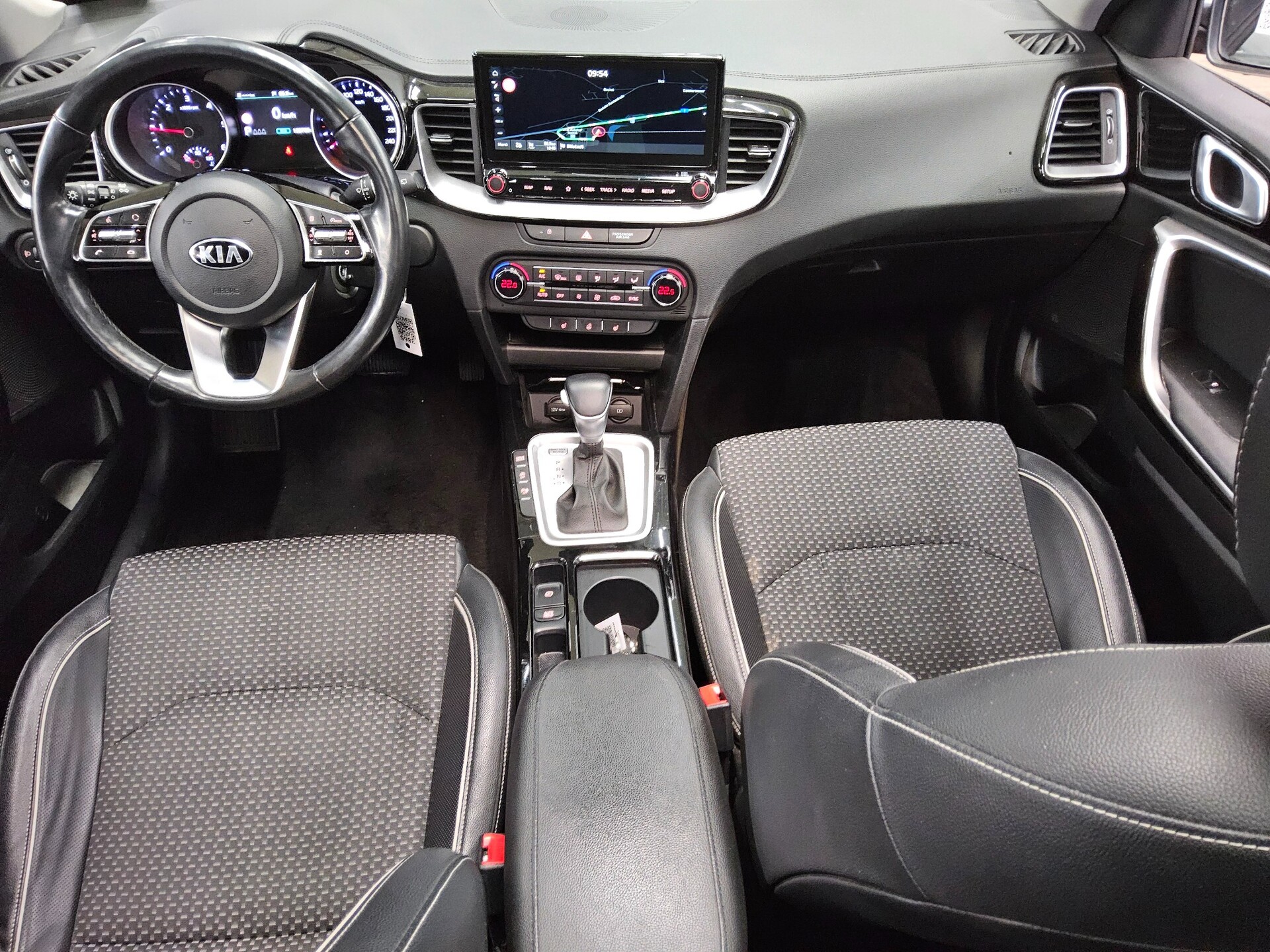 Kia X Ceed 1.6 CRDI Spirit Navi Panorama LED JBL 4