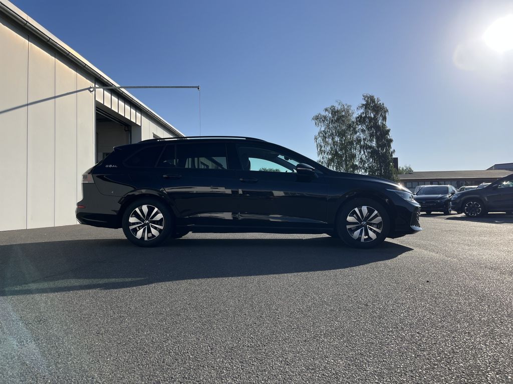 Volkswagen Golf Variant 2.0 TDI DSG Life GOAL 5