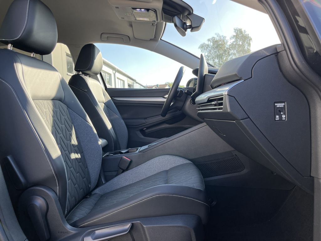 Volkswagen Golf Variant 2.0 TDI DSG Life GOAL 15