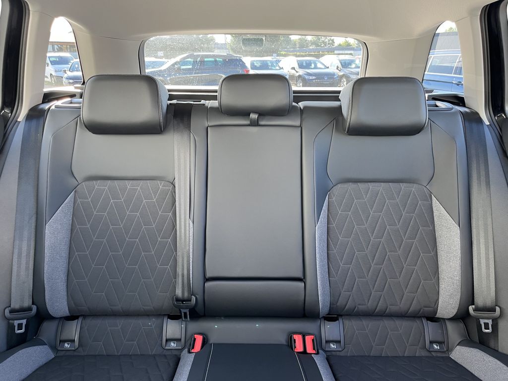 Volkswagen Golf Variant 2.0 TDI DSG Life GOAL 18