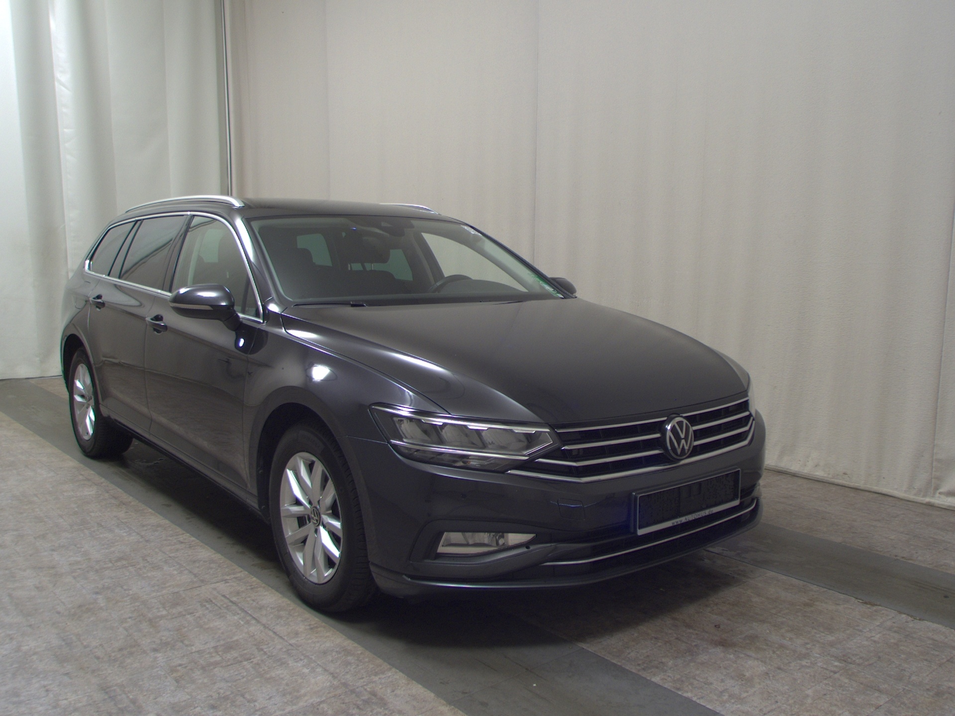 Volkswagen Passat Var. 2.0 TDI Business Navi LED Shz DC RfK 3