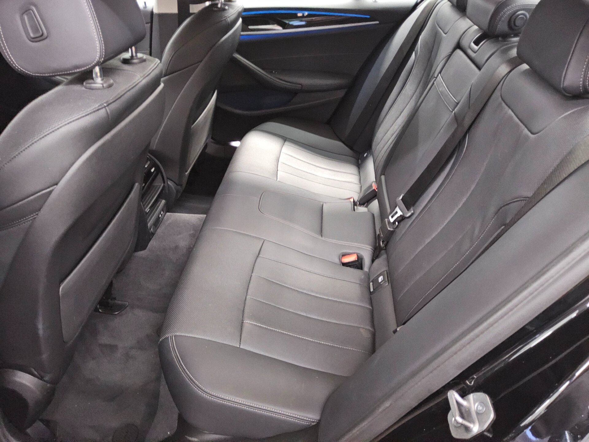 BMW 545e xDr Sport-Line Leder Navi LED LC Prof. AHK 13