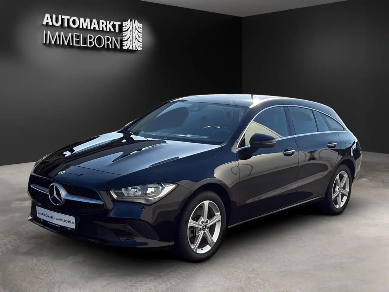 Mercedes-Benz CLA 250 AHK*LED*Leder*Navi*DAB*17*Tempo 4