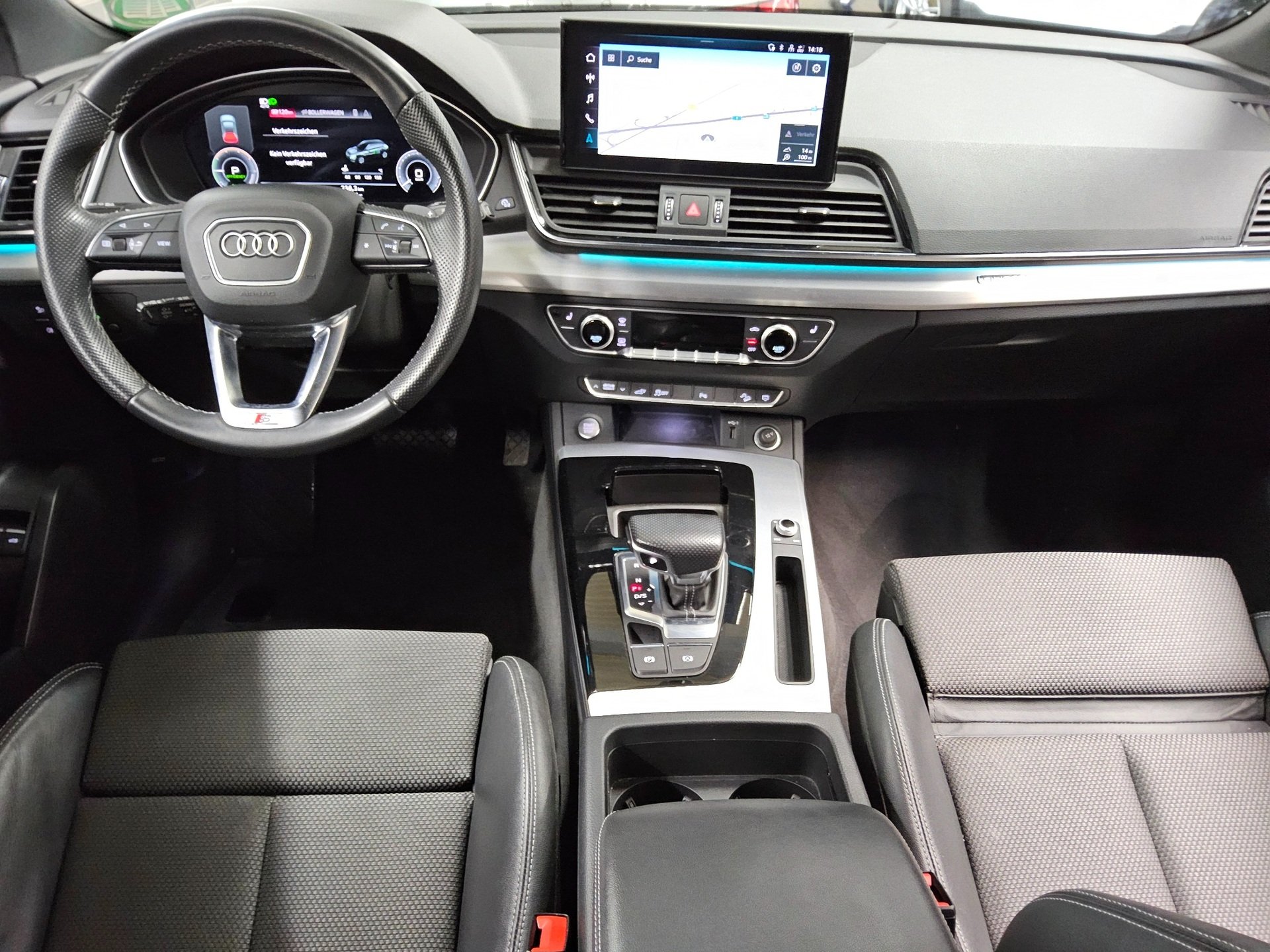 Audi Q5 50 TFSI e Qu. S-Line T-Leder Navi Matrix vc 5