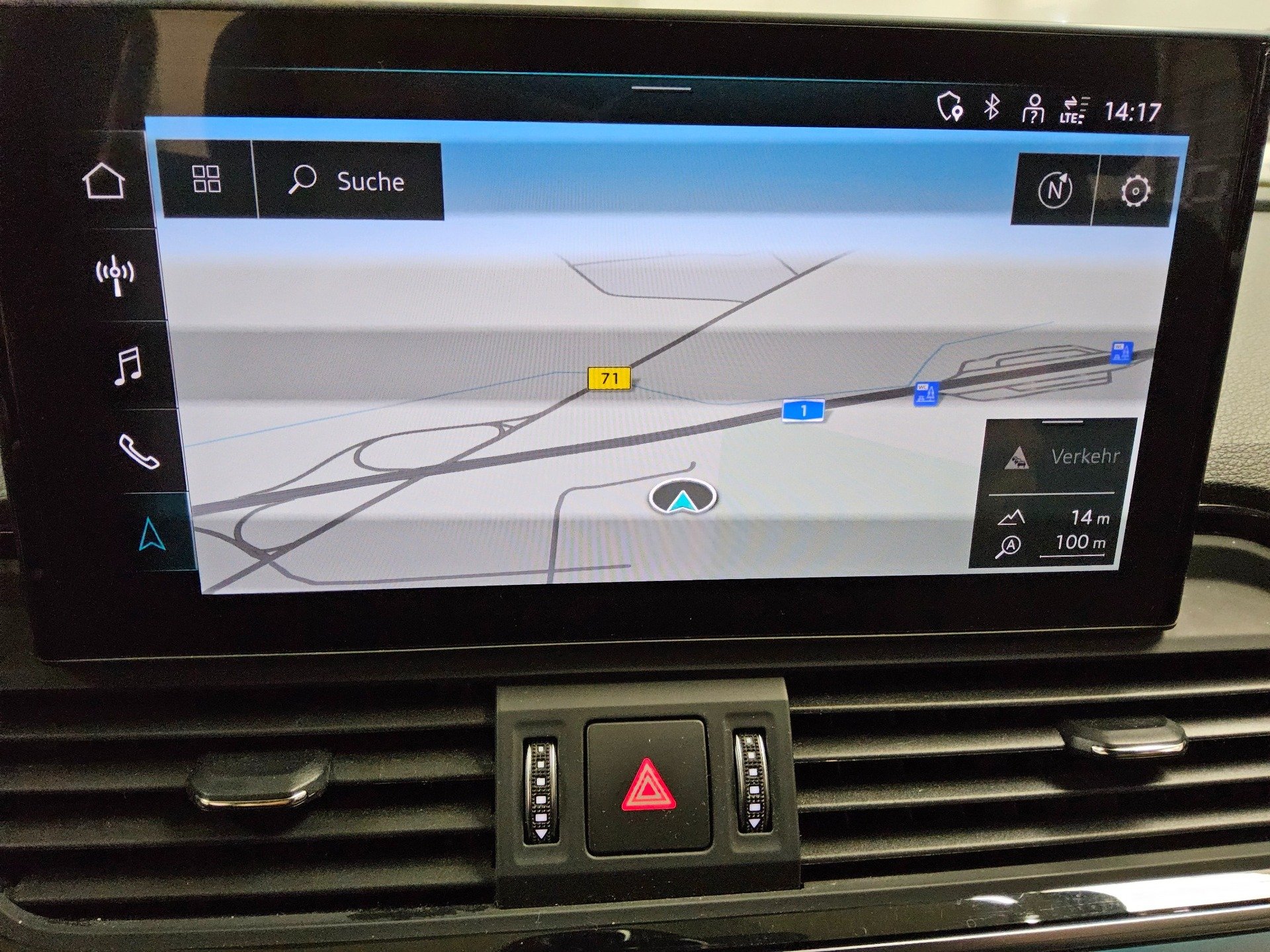 Audi Q5 50 TFSI e Qu. S-Line T-Leder Navi Matrix vc 7