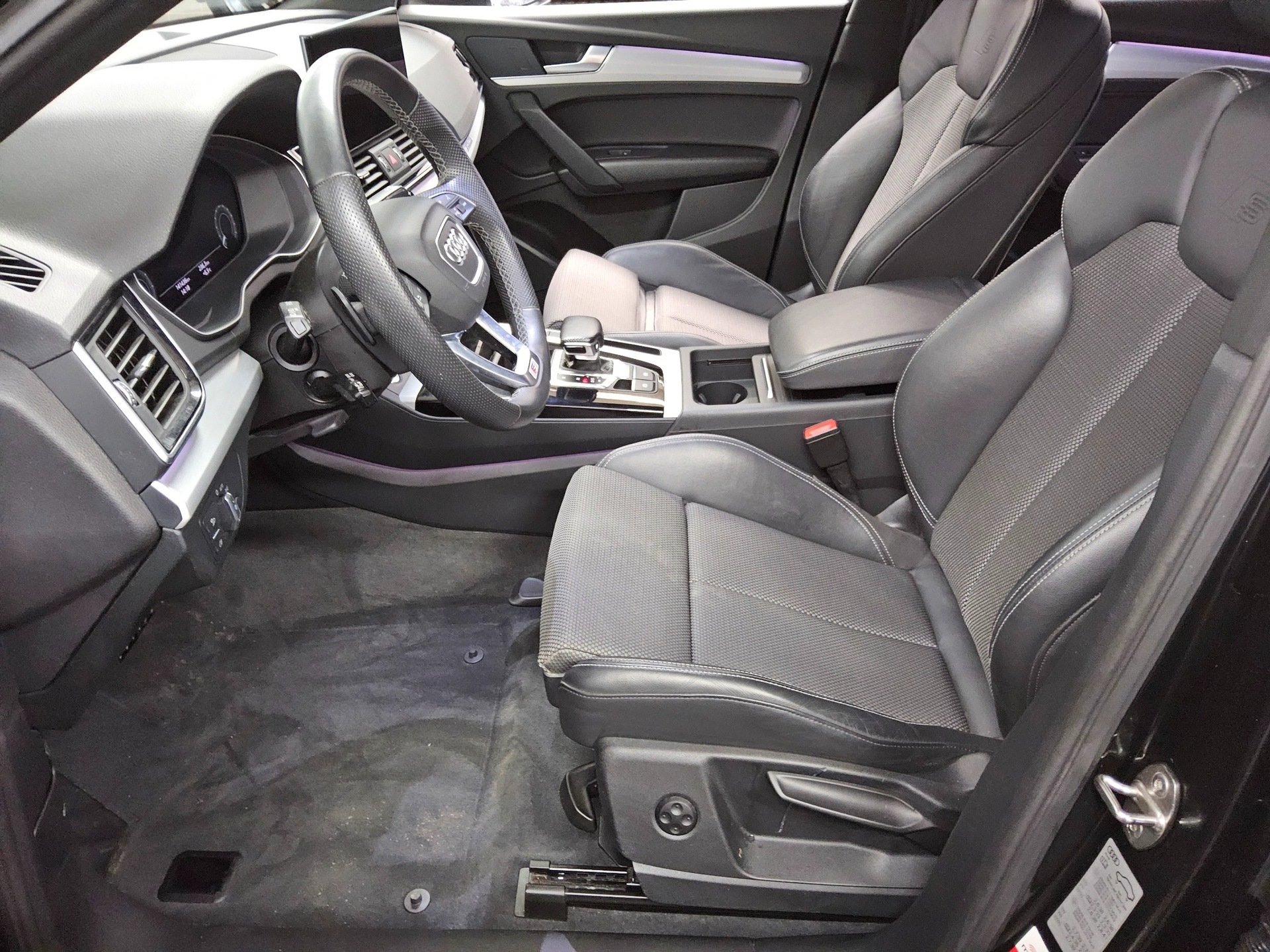 Audi Q5 50 TFSI e Qu. S-Line T-Leder Navi Matrix vc 9