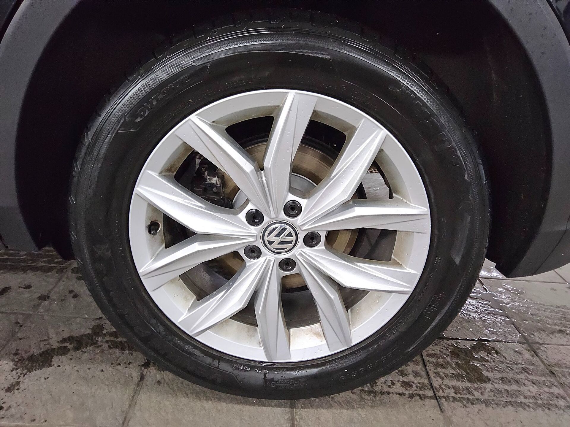 Volkswagen Tiguan 2.0 TDI 4M Highline Navi LED AID Shz ACC 11