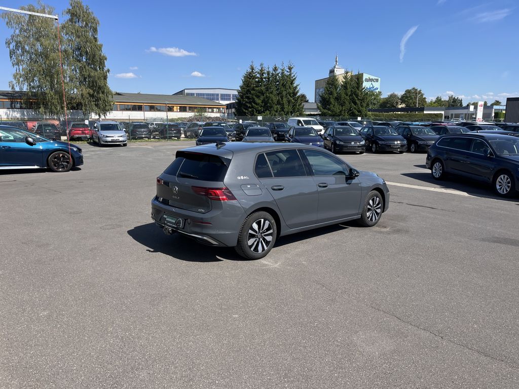 Volkswagen Golf 1.5 TSI DSG Life GOAL 5