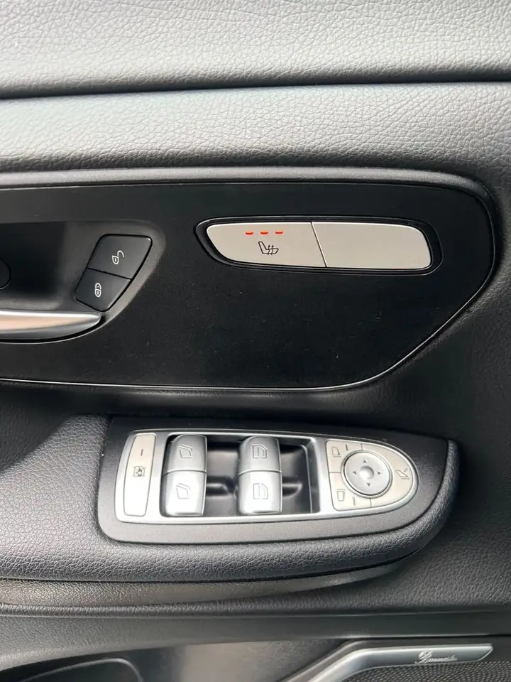 Mercedes-Benz V 250 LANG SPORTPAKET 9G-TR NAVI LED WEBASTO AHK 14