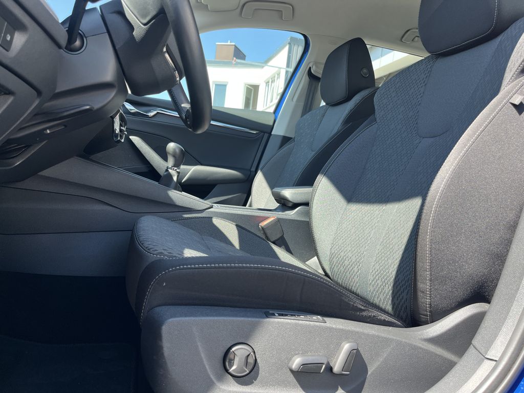 Skoda Octavia Combi 2.0 TDI Style 13