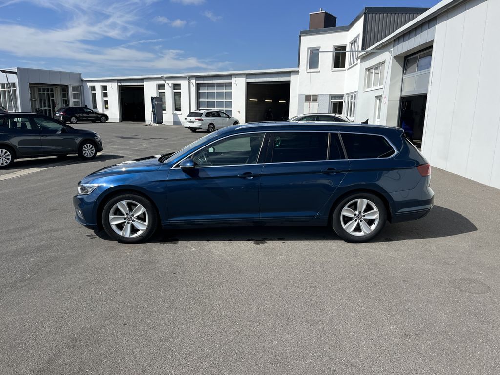 Volkswagen Passat Variant 2.0 TDI DSG R-Line 3
