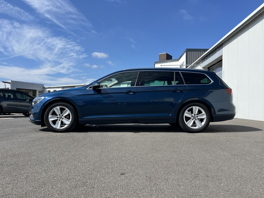 Volkswagen Passat Variant 2.0 TDI DSG R-Line 2